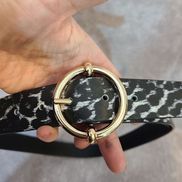 Steve Madden Black & White Animal Print Belt Size Large - Picture 2 of 5
